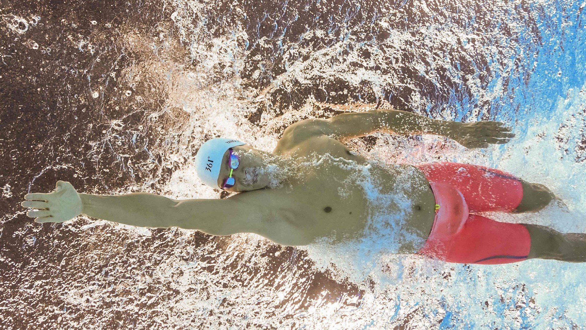 开云平台-黑马狂飙，喀麦隆逆转挪威，托纳利闪耀演绎强强对话经典